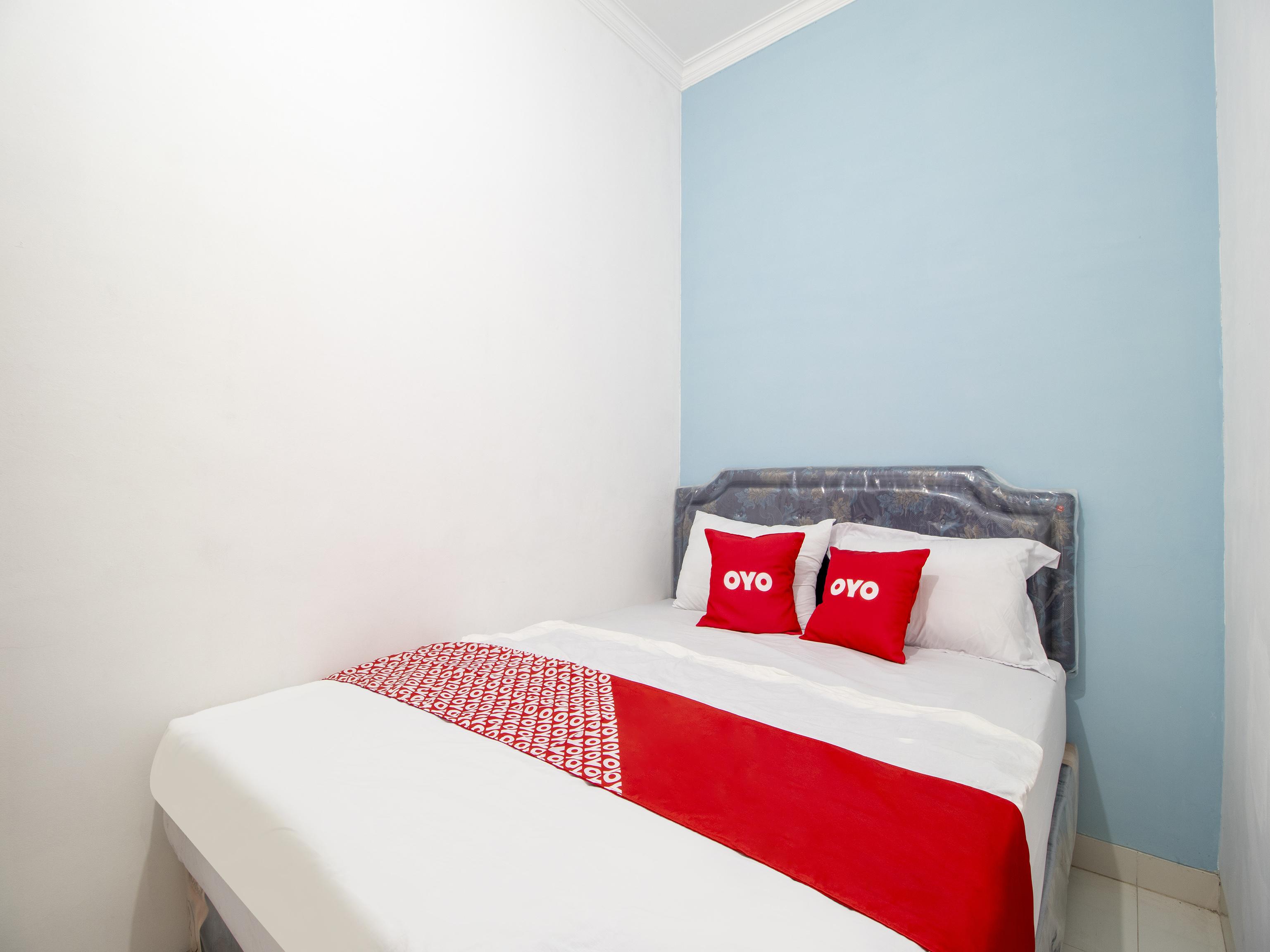 Oyo 3908 Fenway Kostel Hotel Bandung Bagian luar foto